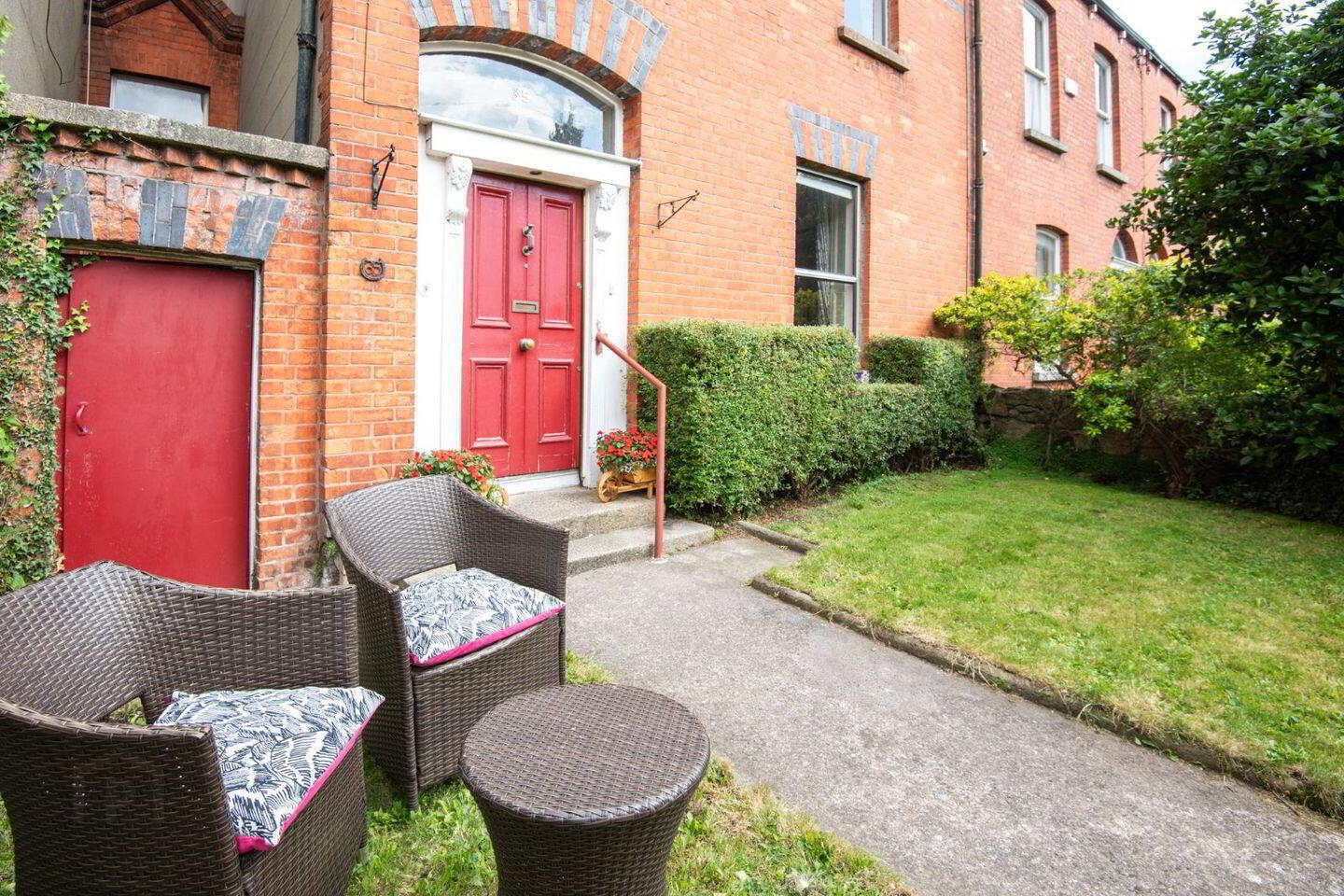 35 Moyne Road 2 of 18