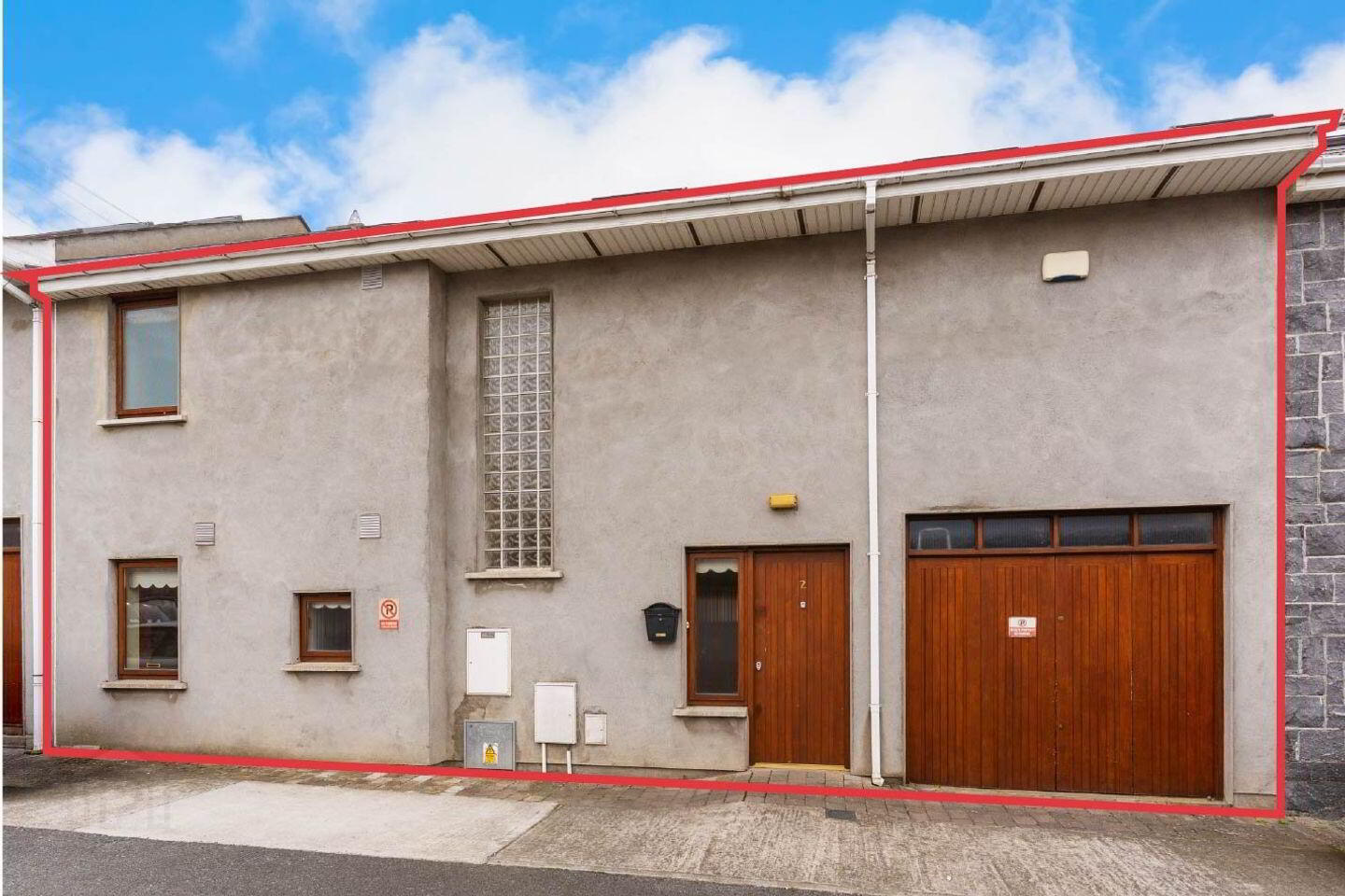 2 Dunville Close 1 of 17