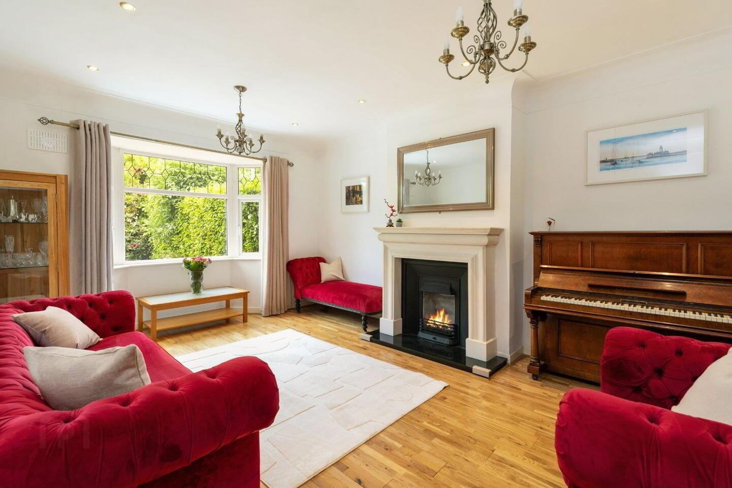 8 Nutley Lane 3 of 31