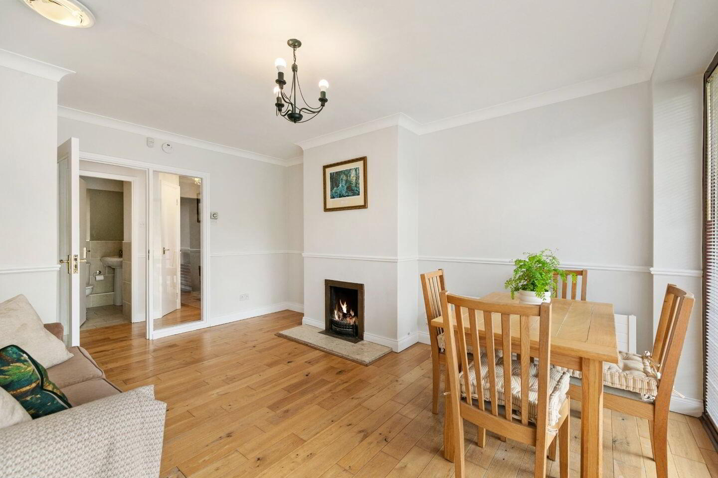 51 Merrion Village 3 of 12