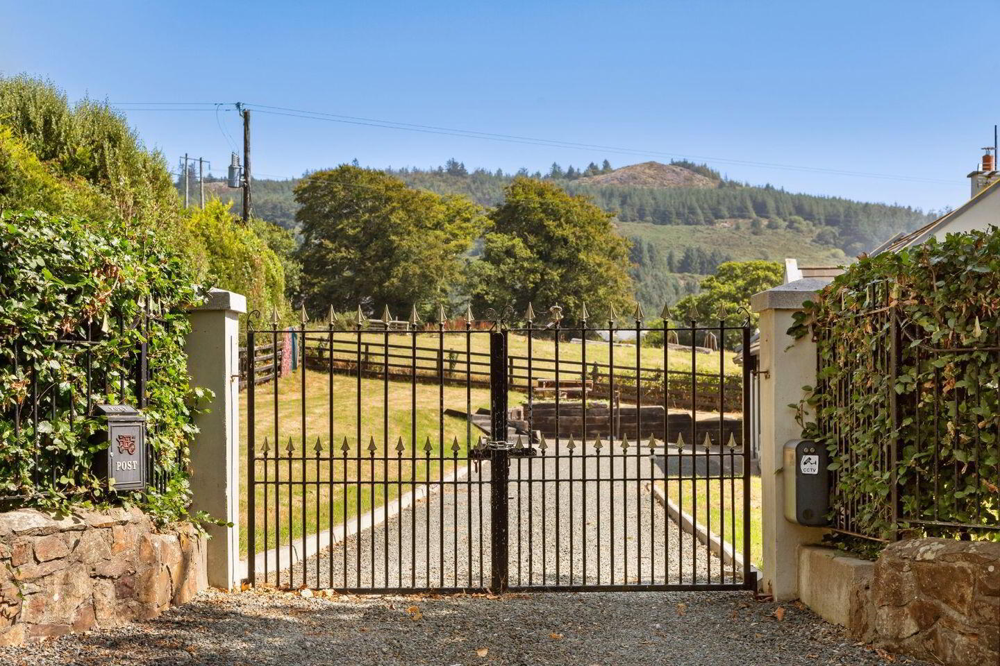 Woodside Cottage 2 of 40