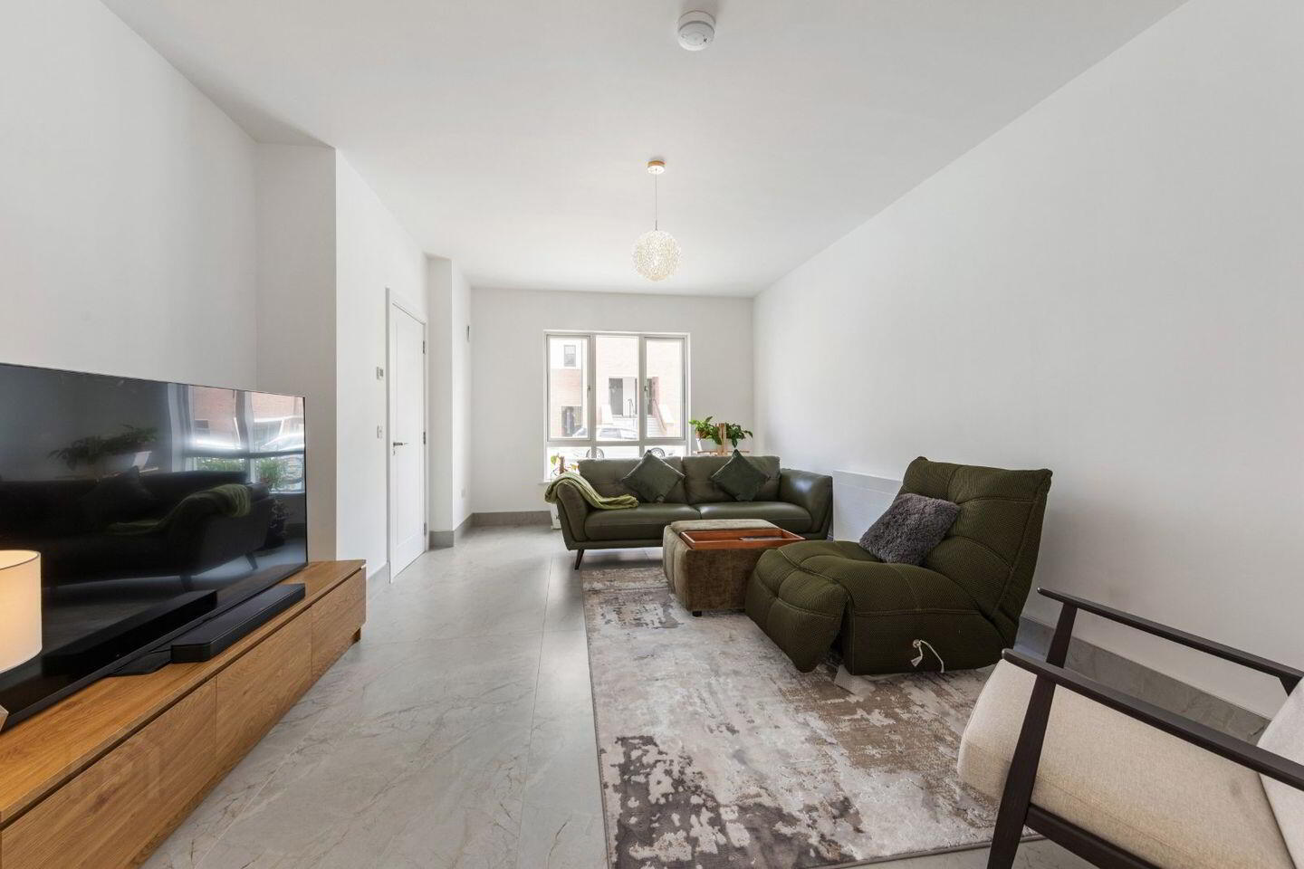 22 Bellevue Rise 3 of 18