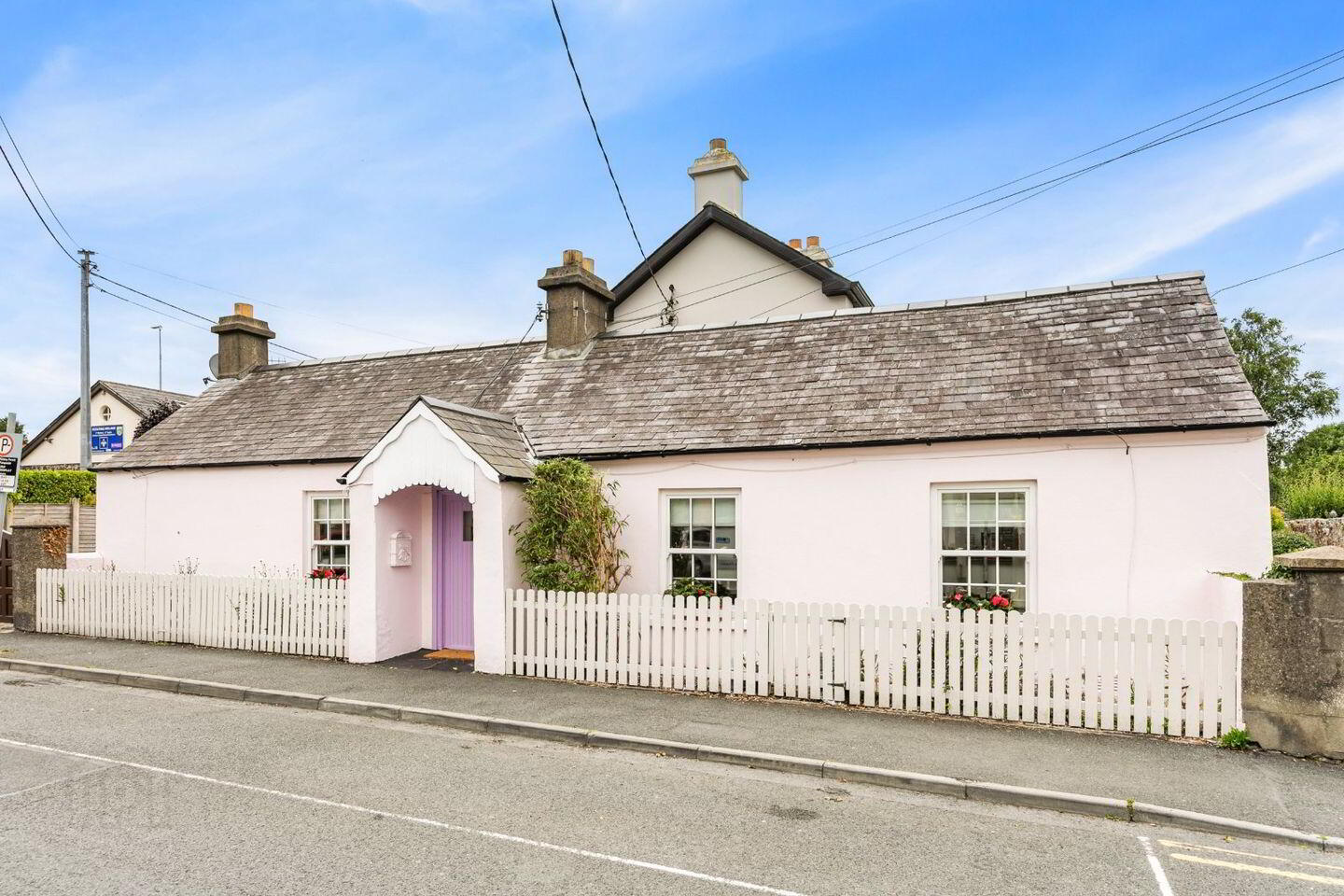 Tara Cottage 2 of 22