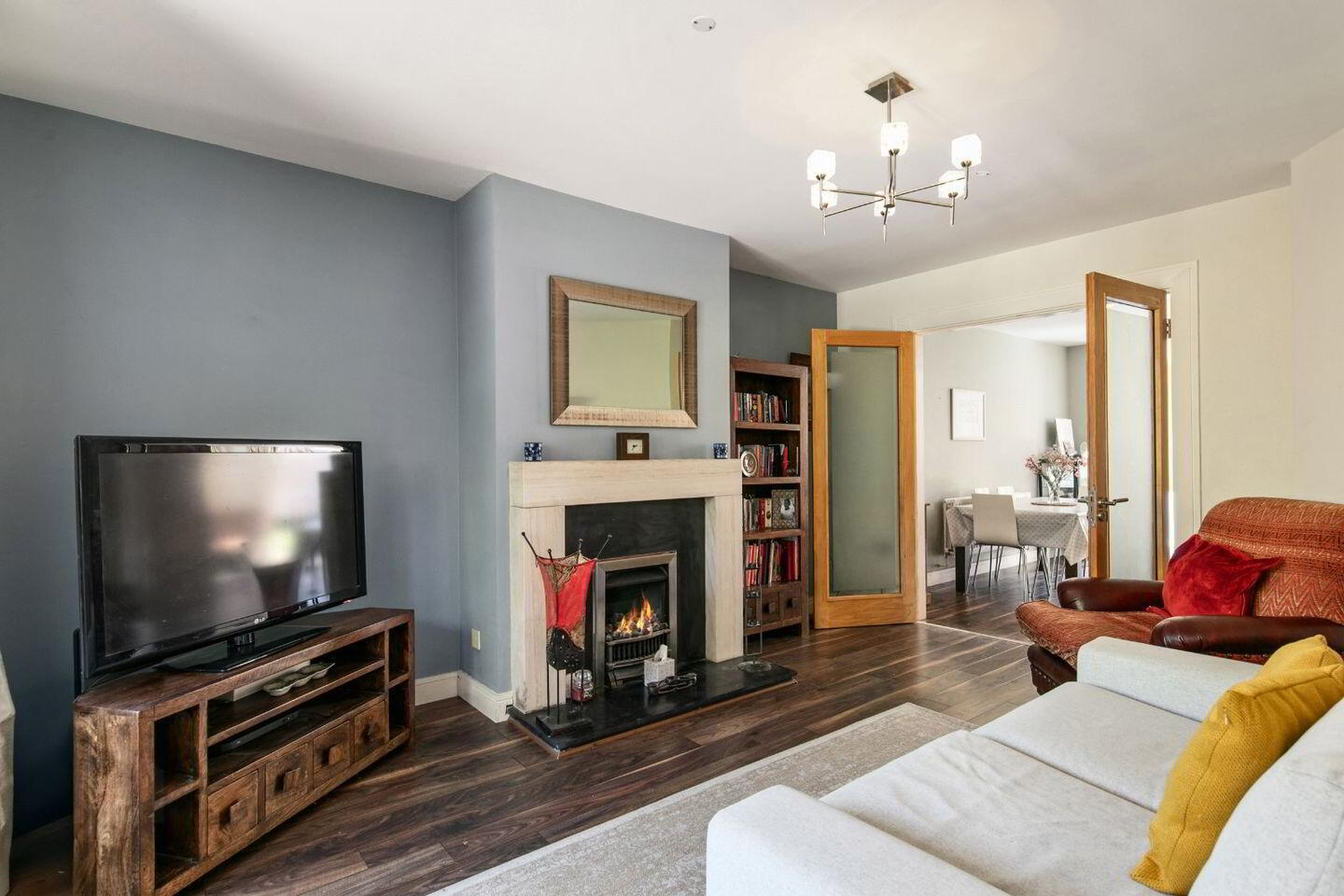 55 Blacklion Manor 3 of 16