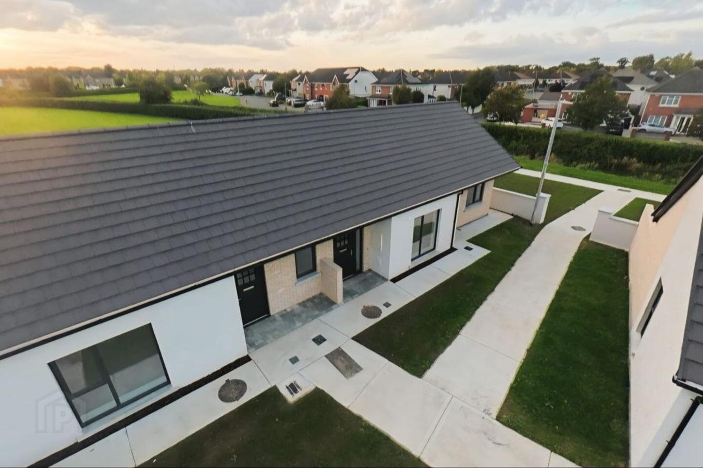 13 Cornmill (Over, 55s Development) 1 of 4