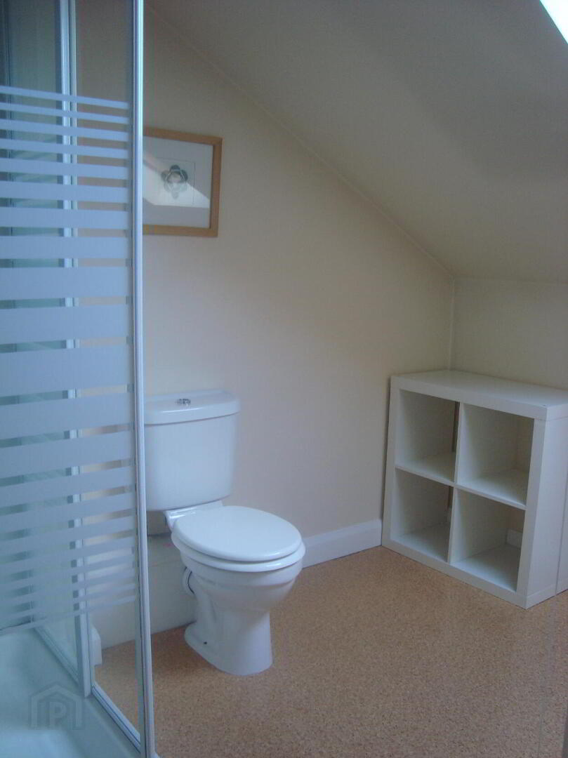 Apt 28 Hawthornden Building, 1 Old Bakers Court 6 of 7