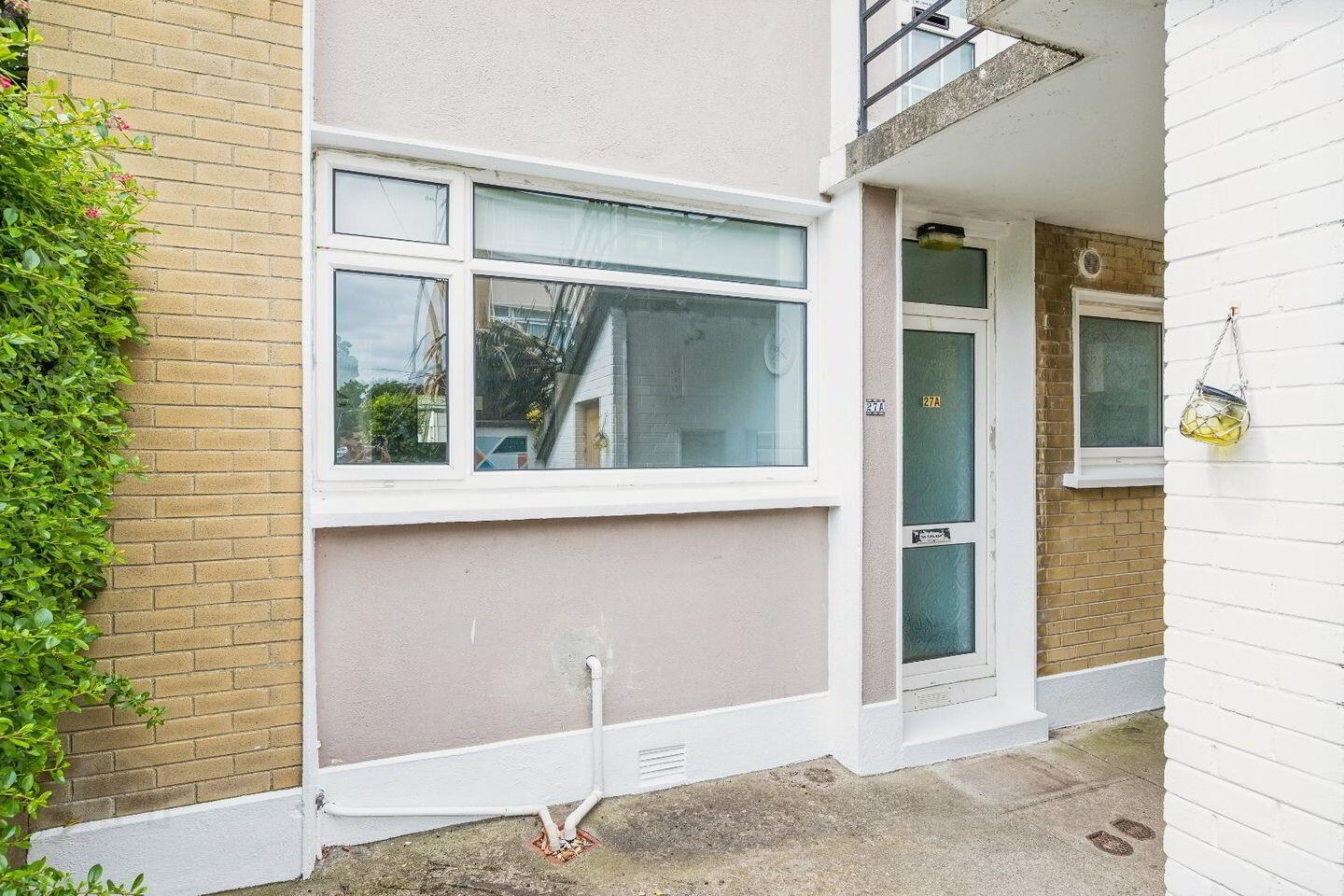 27A Greenmount Lawns 2 of 14