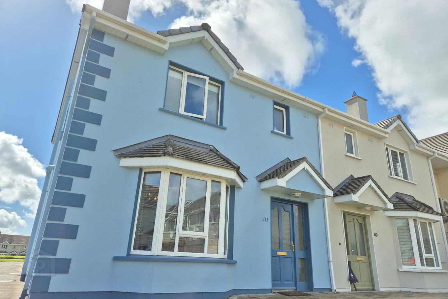 111 Clochrán 1 of 25