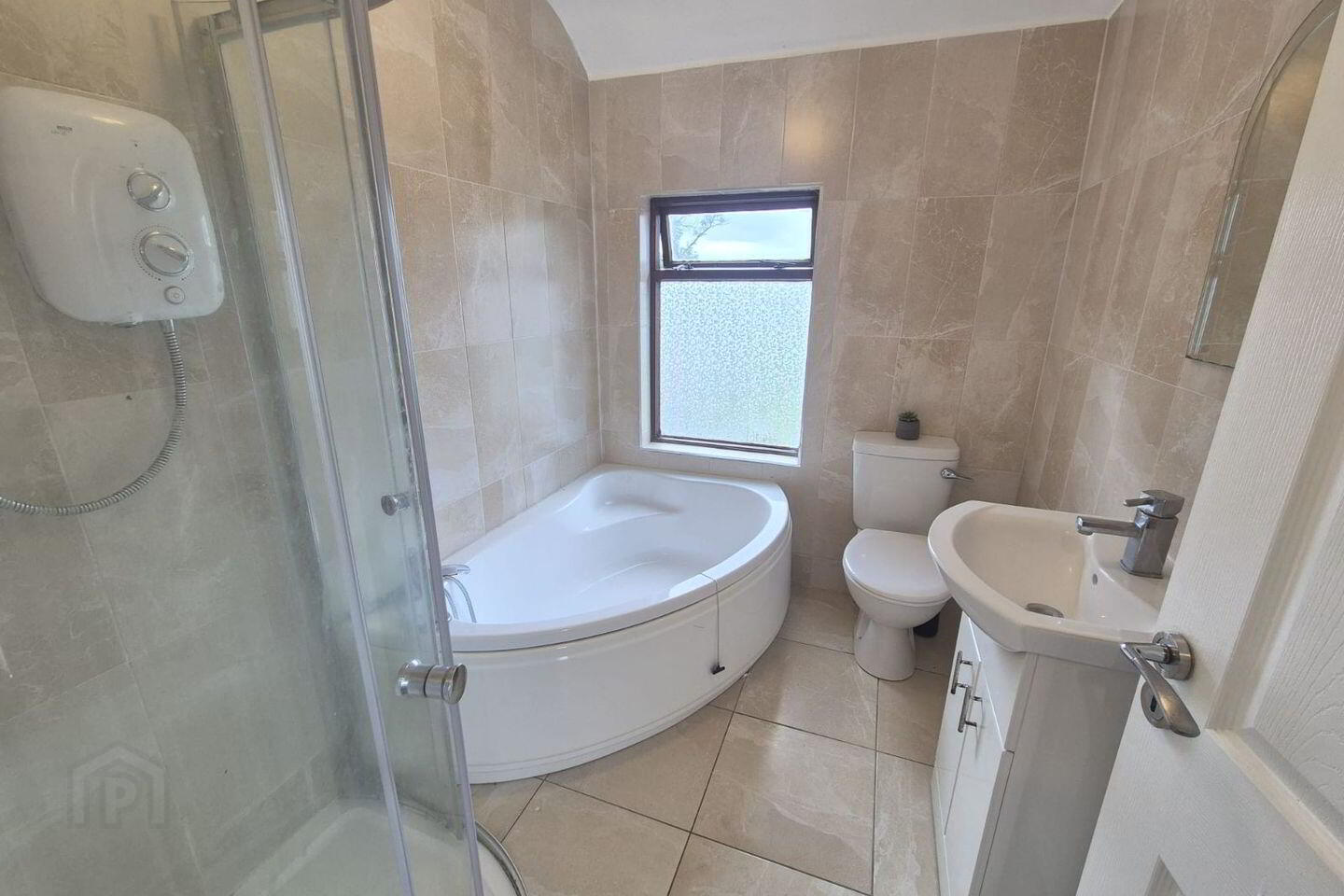 97 Athenry Road 13 of 14