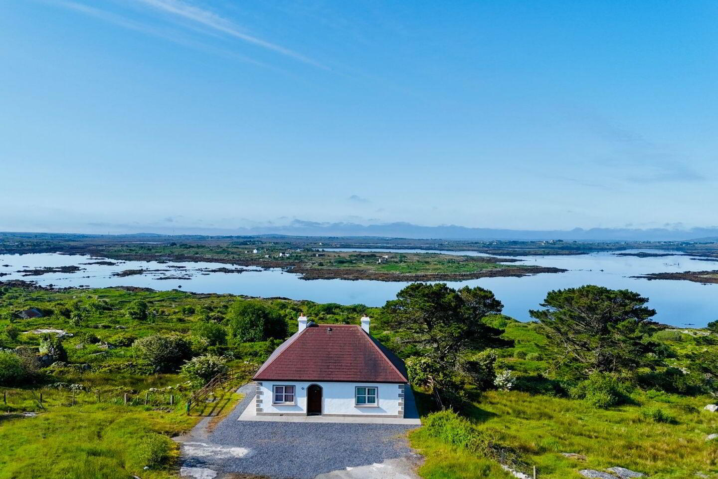 Tigh Sean Thadh 1 of 32