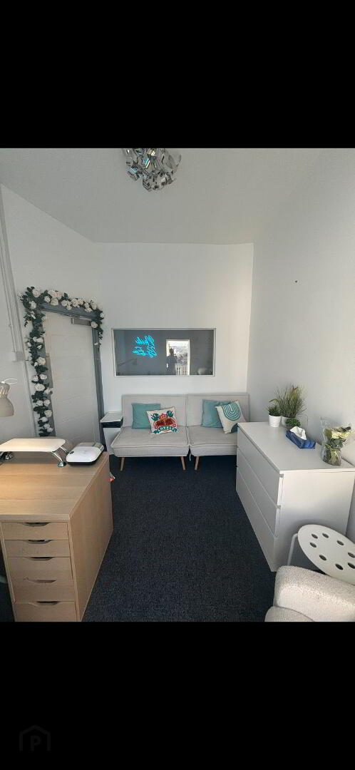 209b Upper Newtownards Road 3 of 13