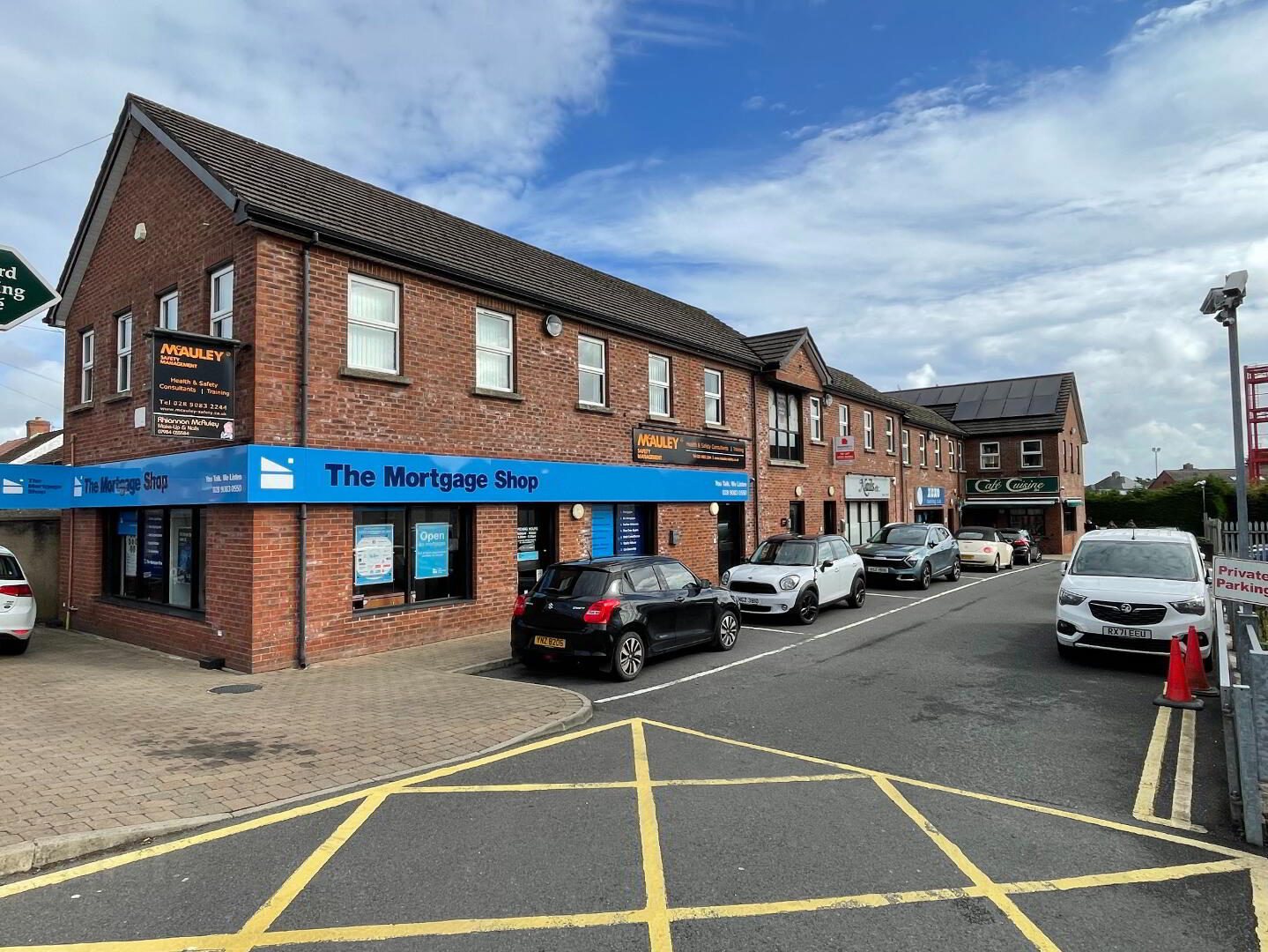Unit 6 21-23 Carnmoney Road 3 of 8