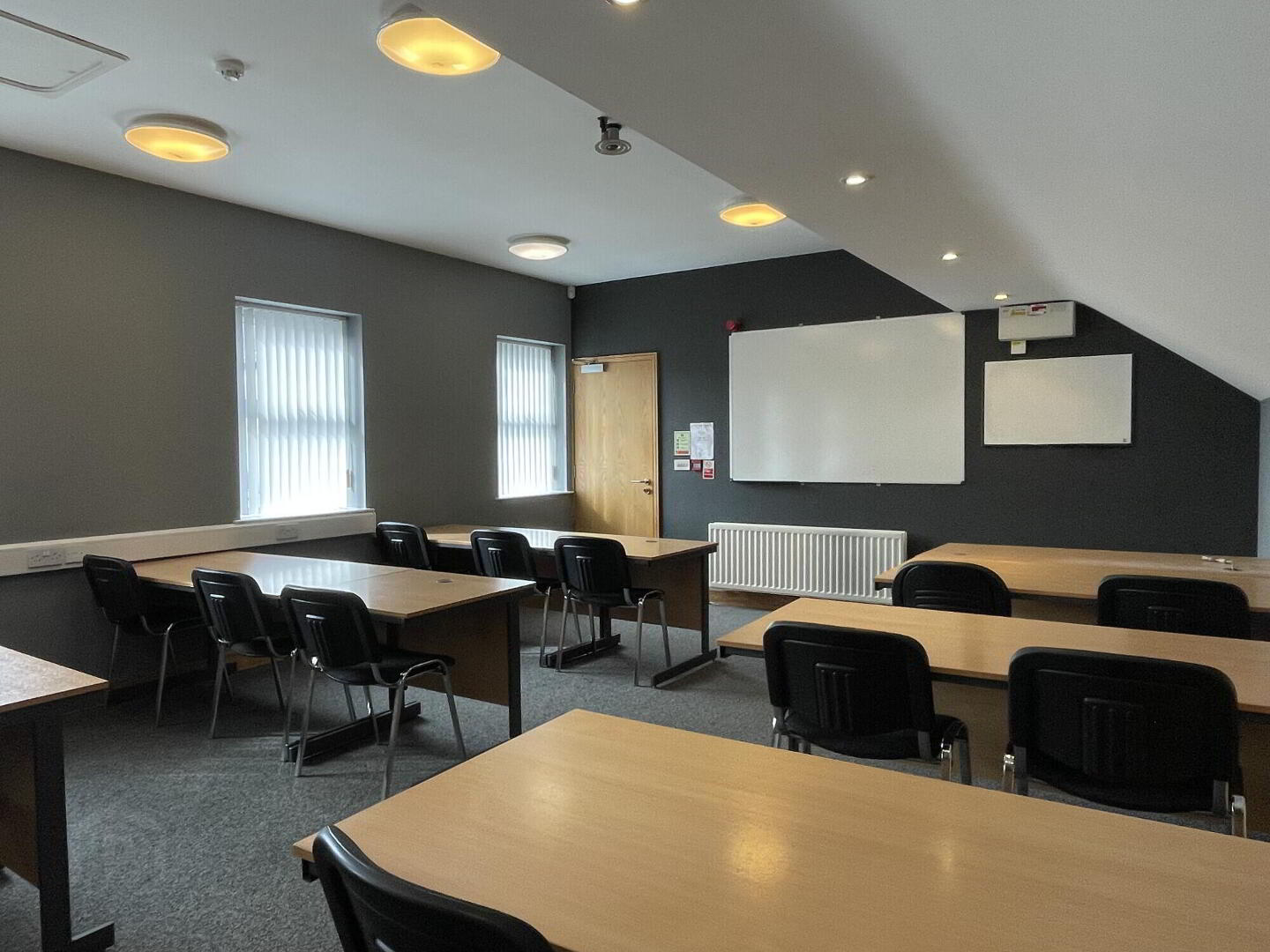 Unit 6, 21 Carnmoney Road 6 of 7
