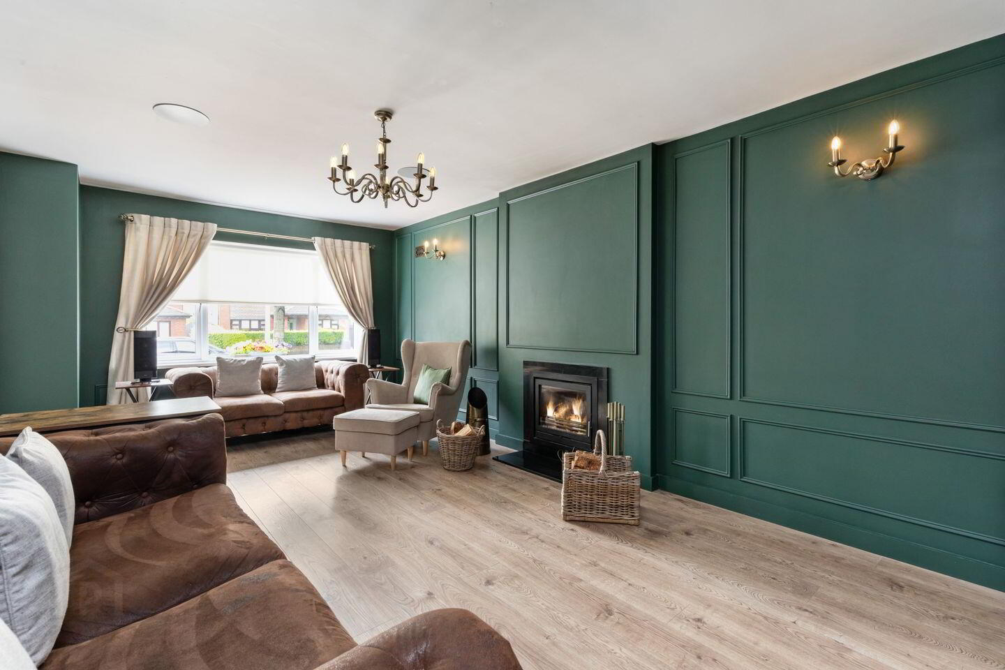 32 Highfield Lawns 3 of 16