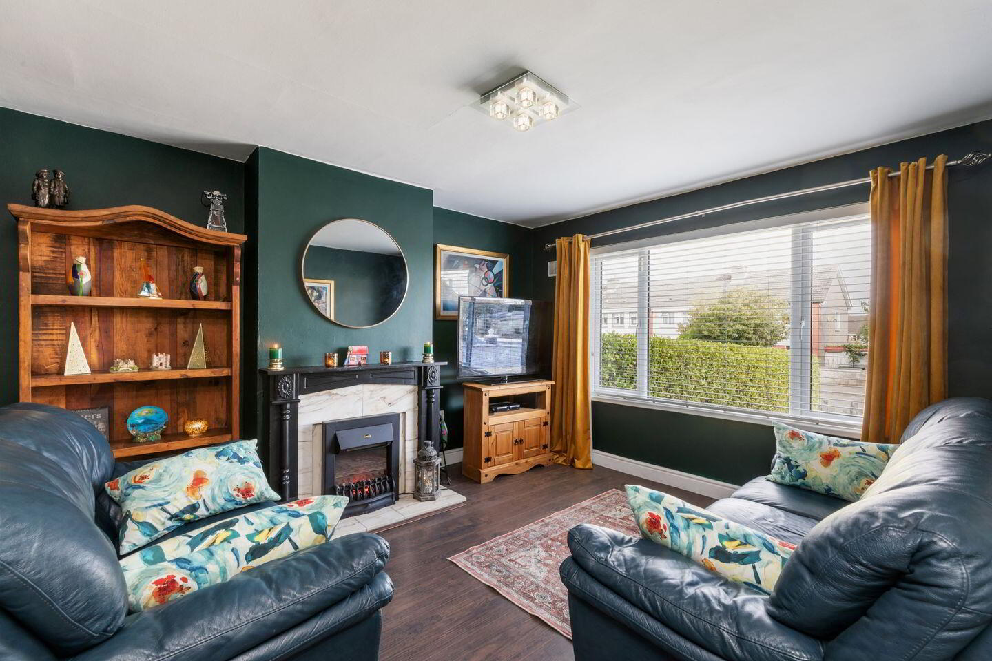 134 Glasmore Park 3 of 16
