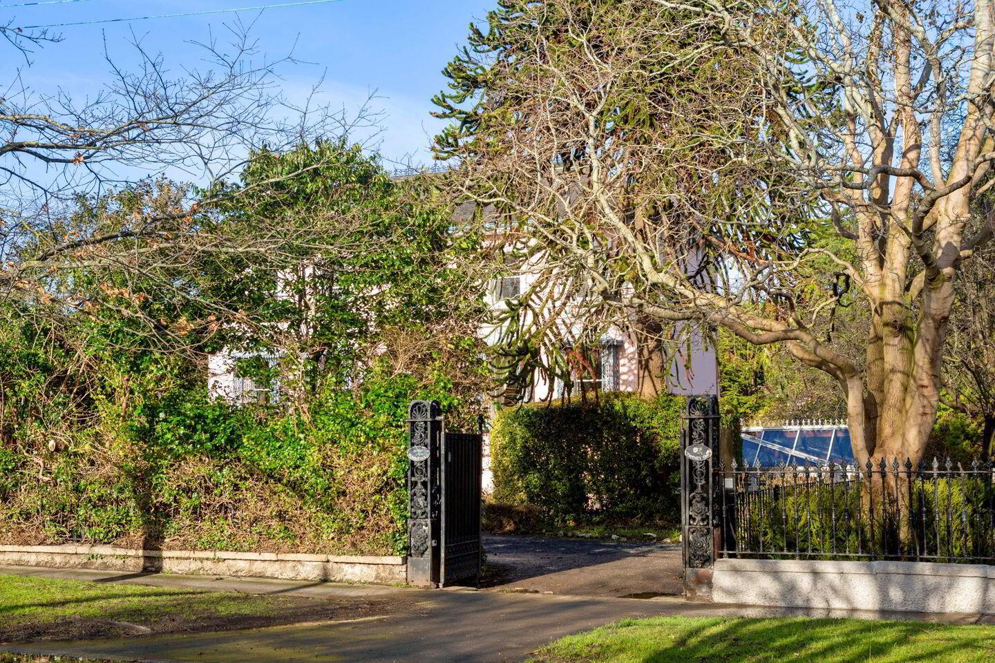 Summerville, 21 Cross Avenue 3 of 35