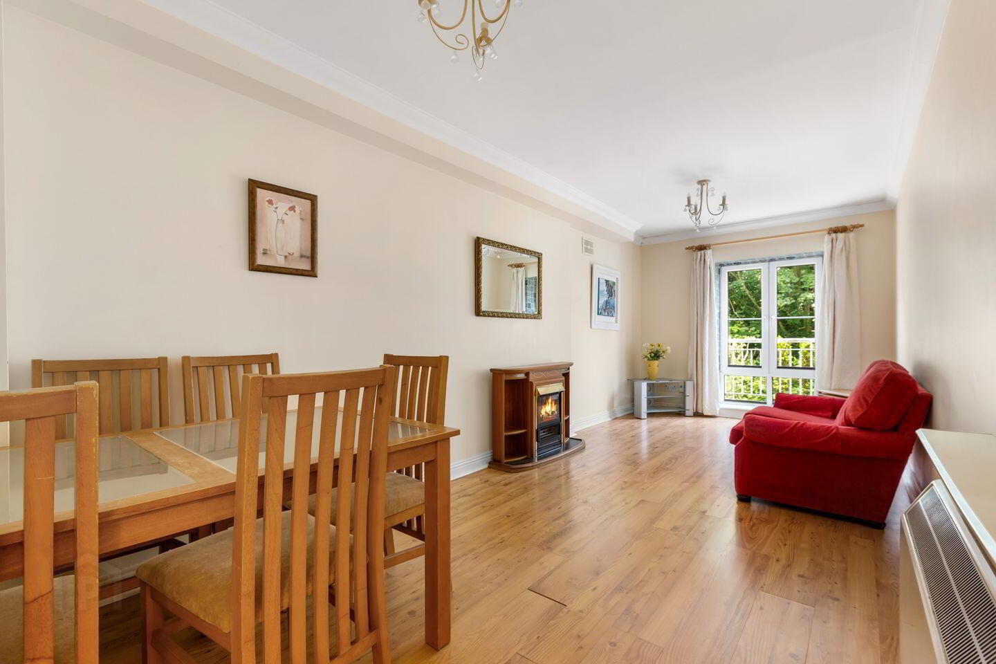 23 Avoca Hall 3 of 12