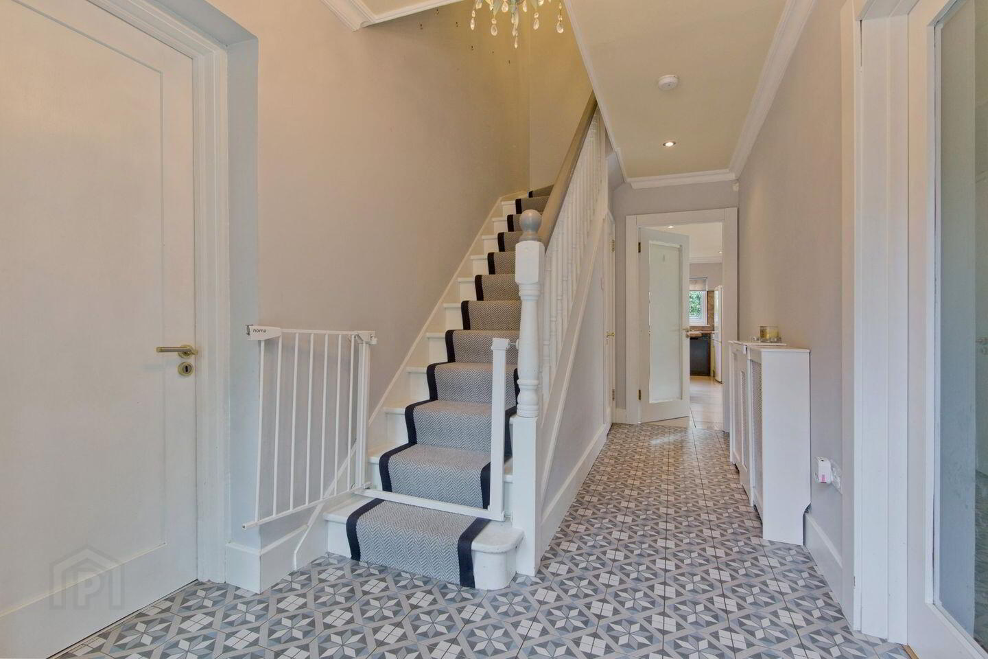 33 Wooddale Crescent 2 of 20