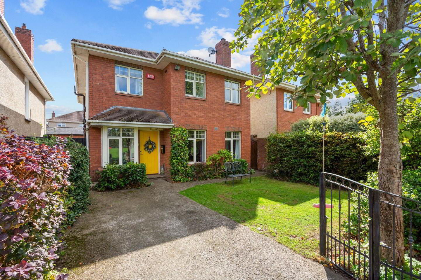 2 Orlagh Lawn 2 of 21