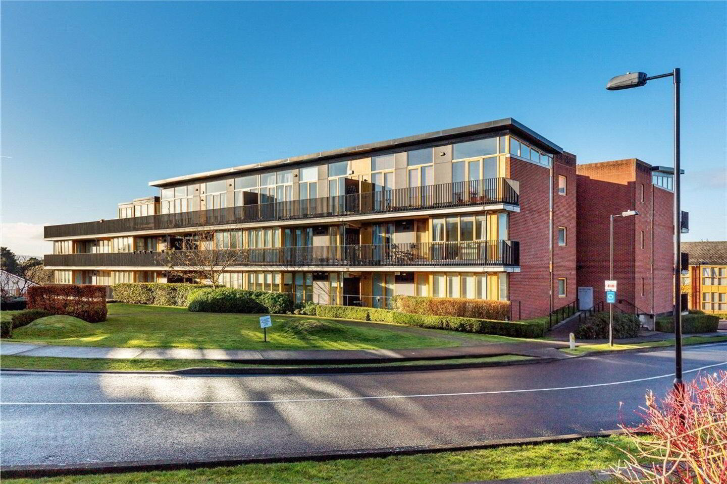 26 Addison Hall 14 of 15