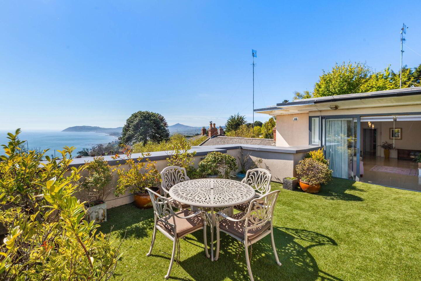 The Penthouse, No, 4 Killiney Hill Plaza 2 of 22