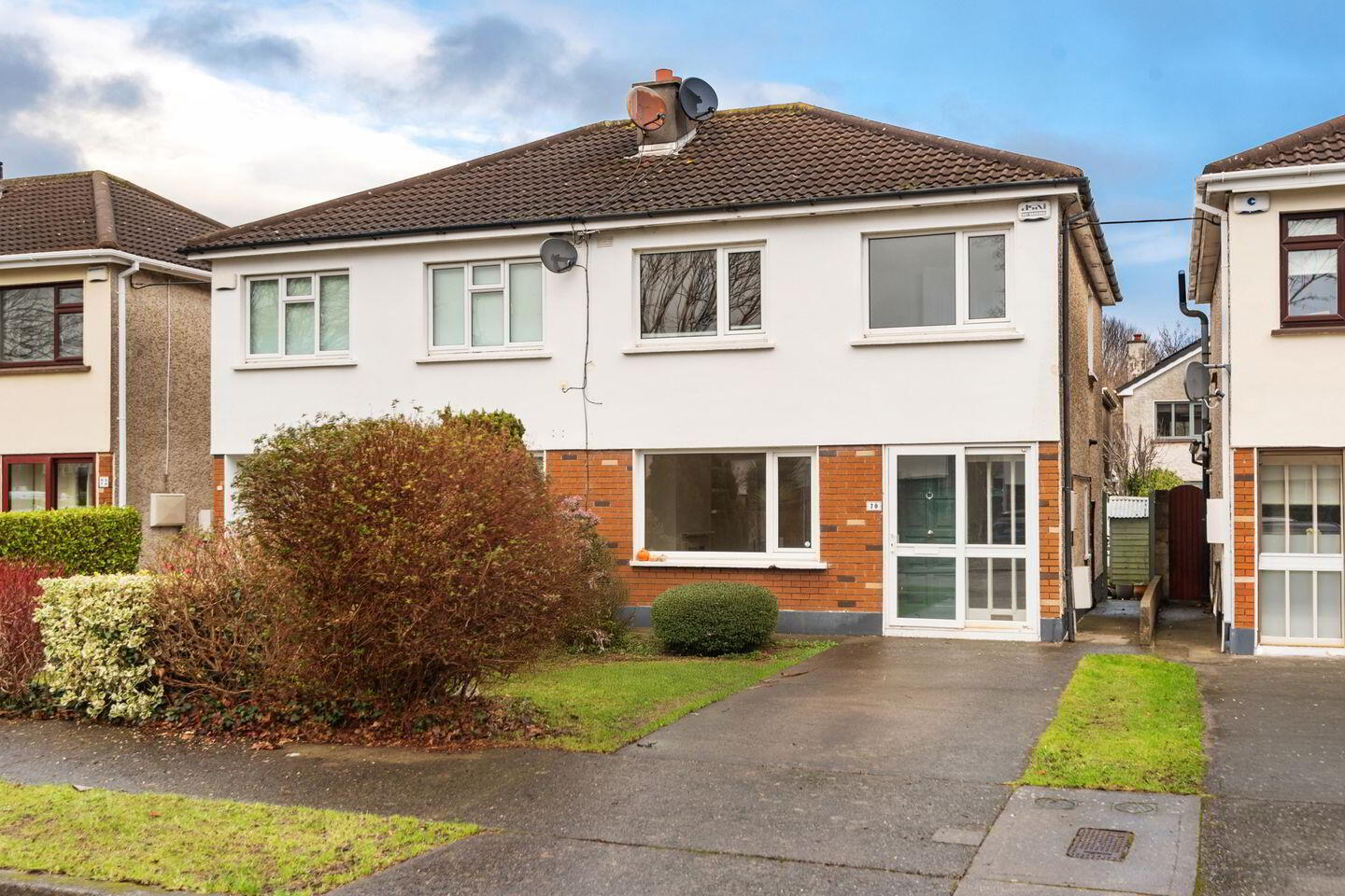 70 Seafield Court 1 of 15
