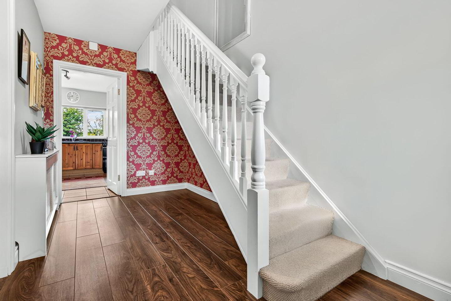 4 Ox Crescent 3 of 22