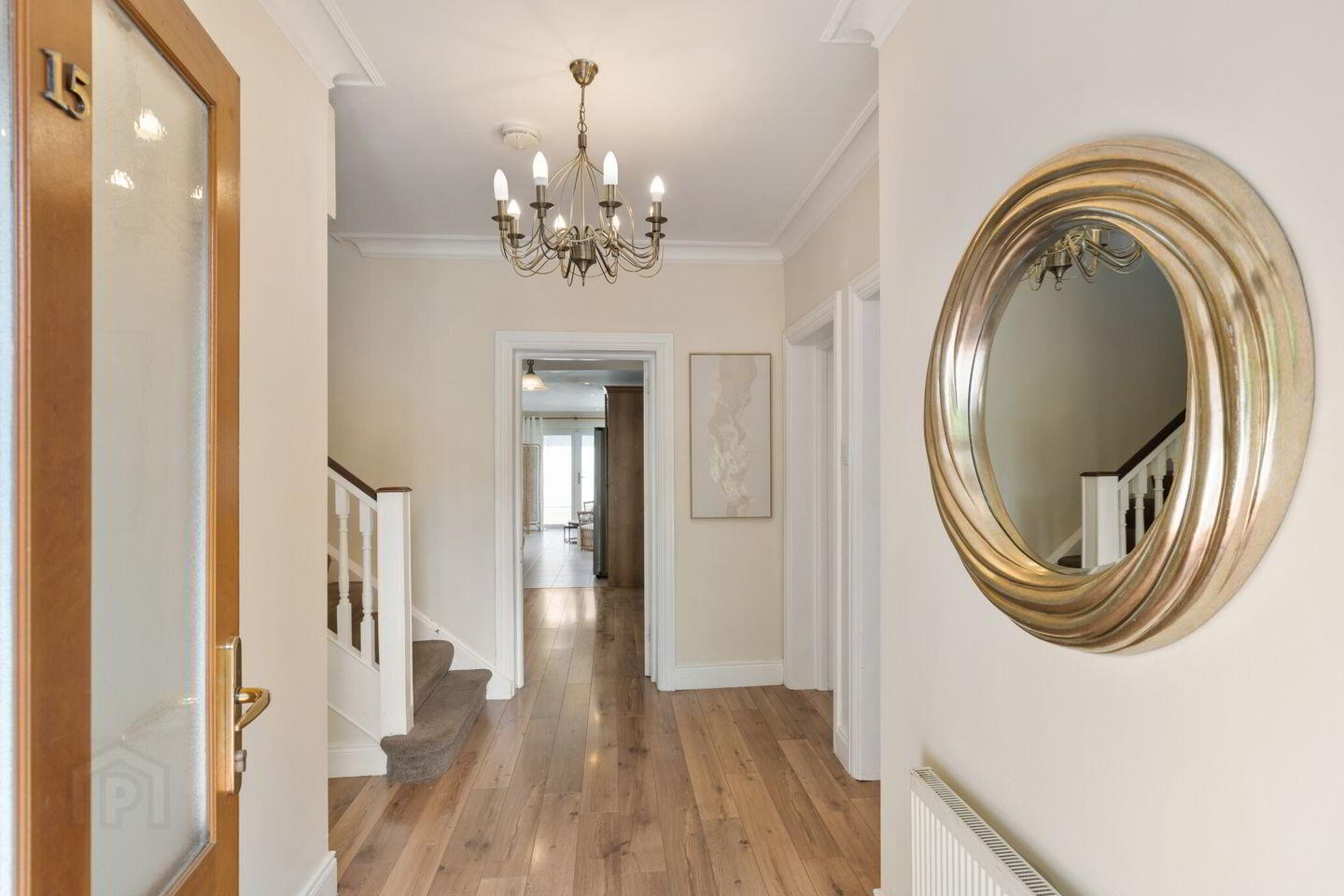 15 Leicester Ave 2 of 22