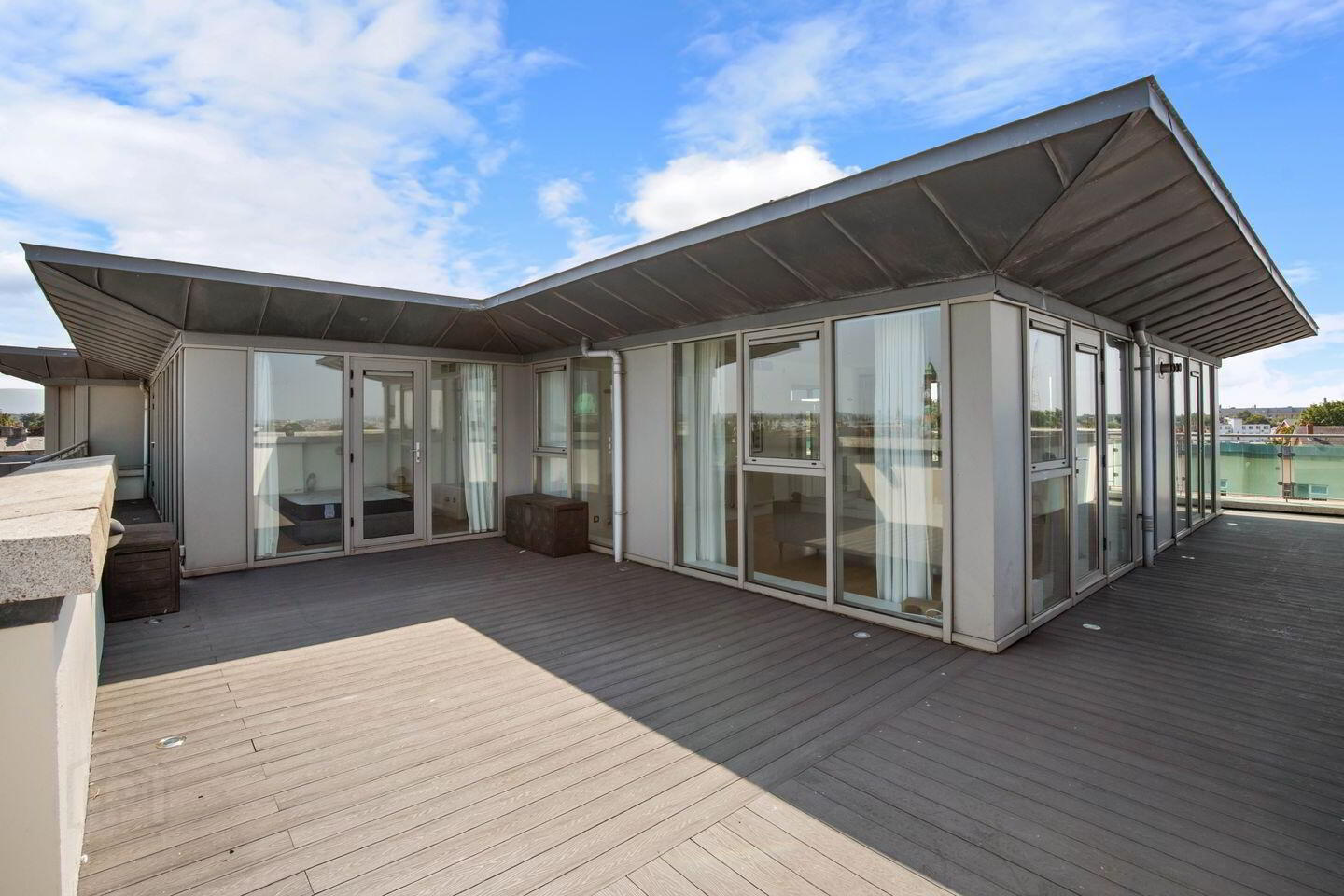 Penthouse, 31 Rathmines Wood 2 of 14