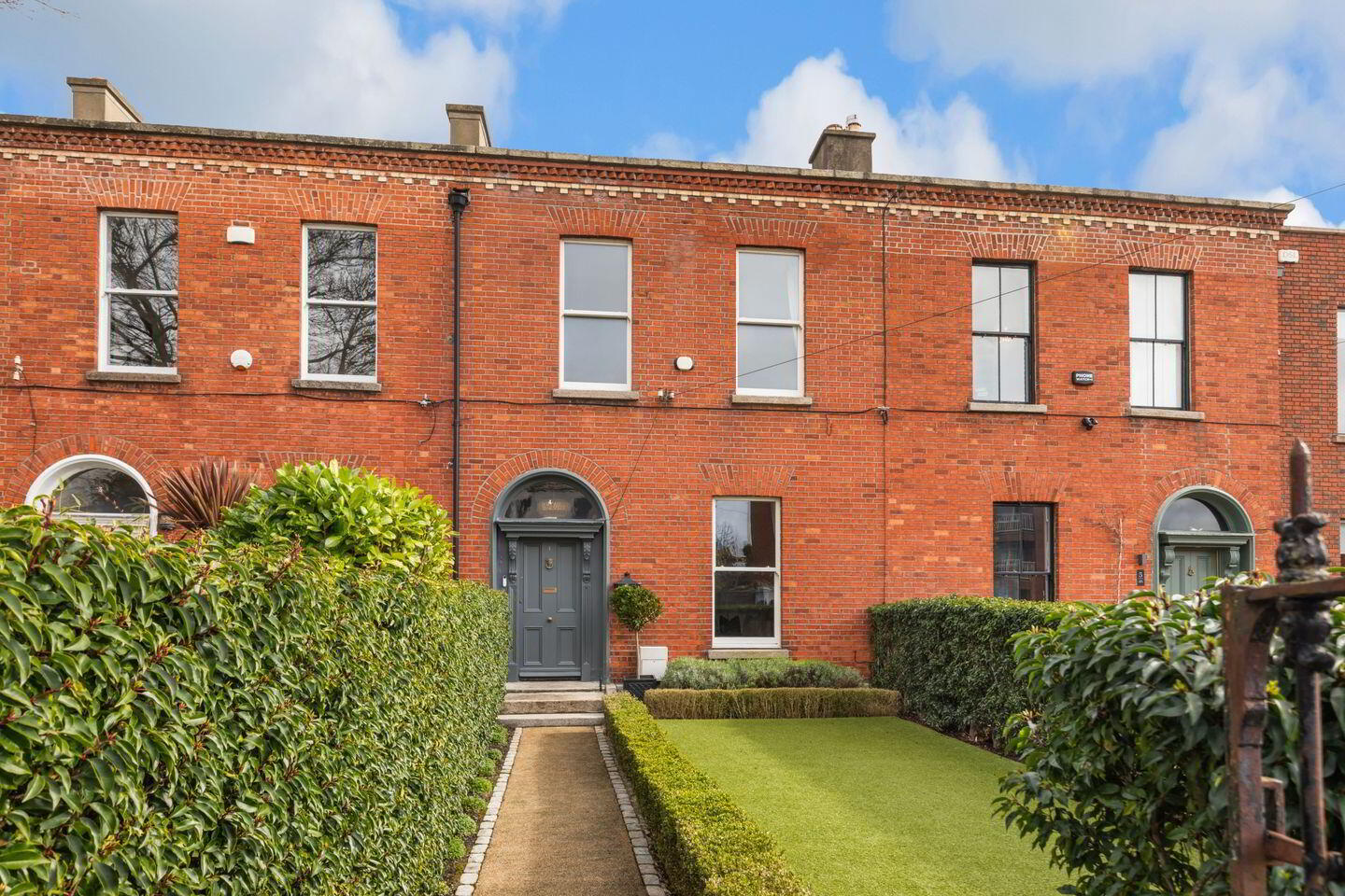 4 Le Bas Terrace 1 of 22