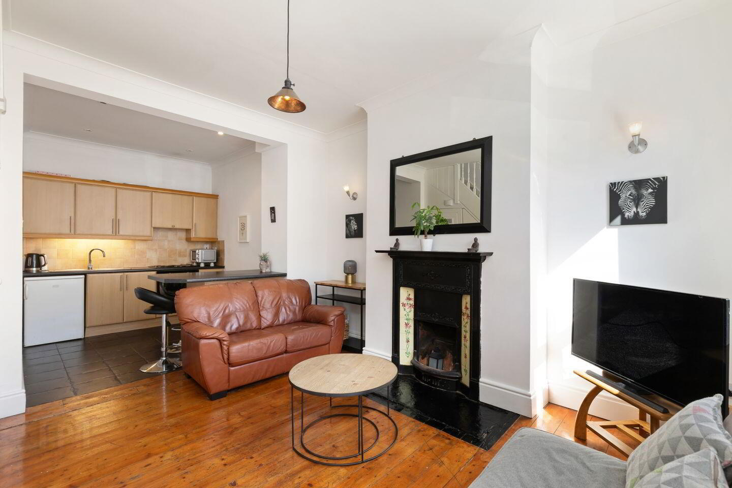 9 Castlewood Terrace 2 of 9