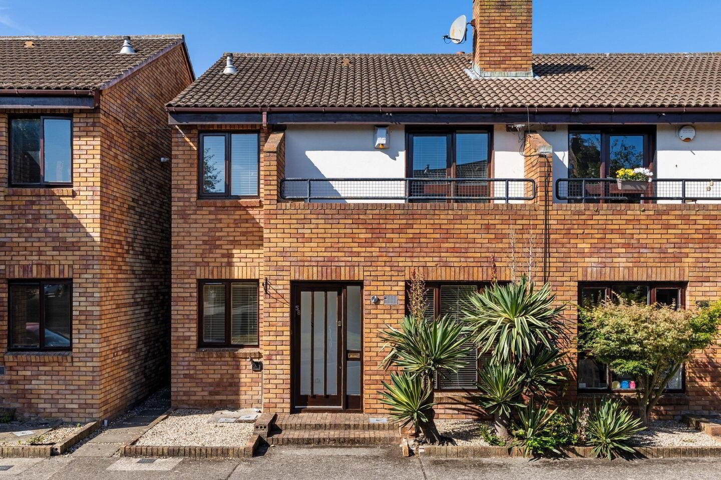 58 Lansdowne Village 1 of 17