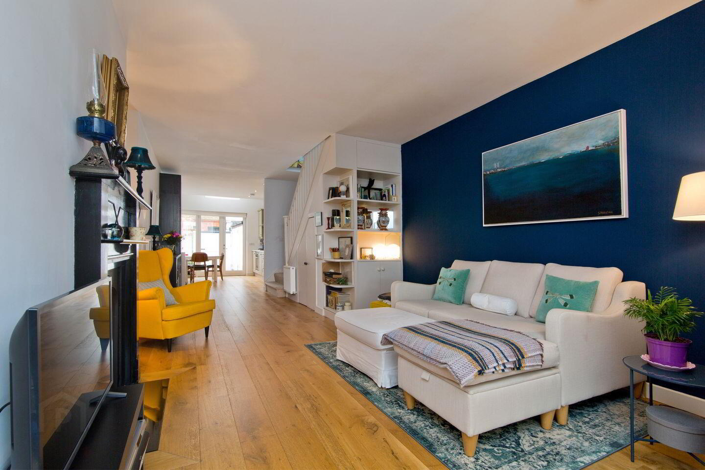 42 Aikenhead Terrace 2 of 13