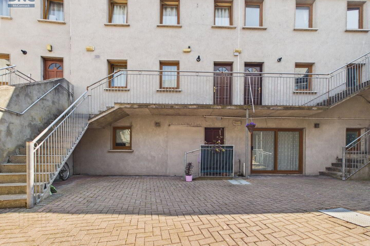 7 Barrow Mews 2 of 16