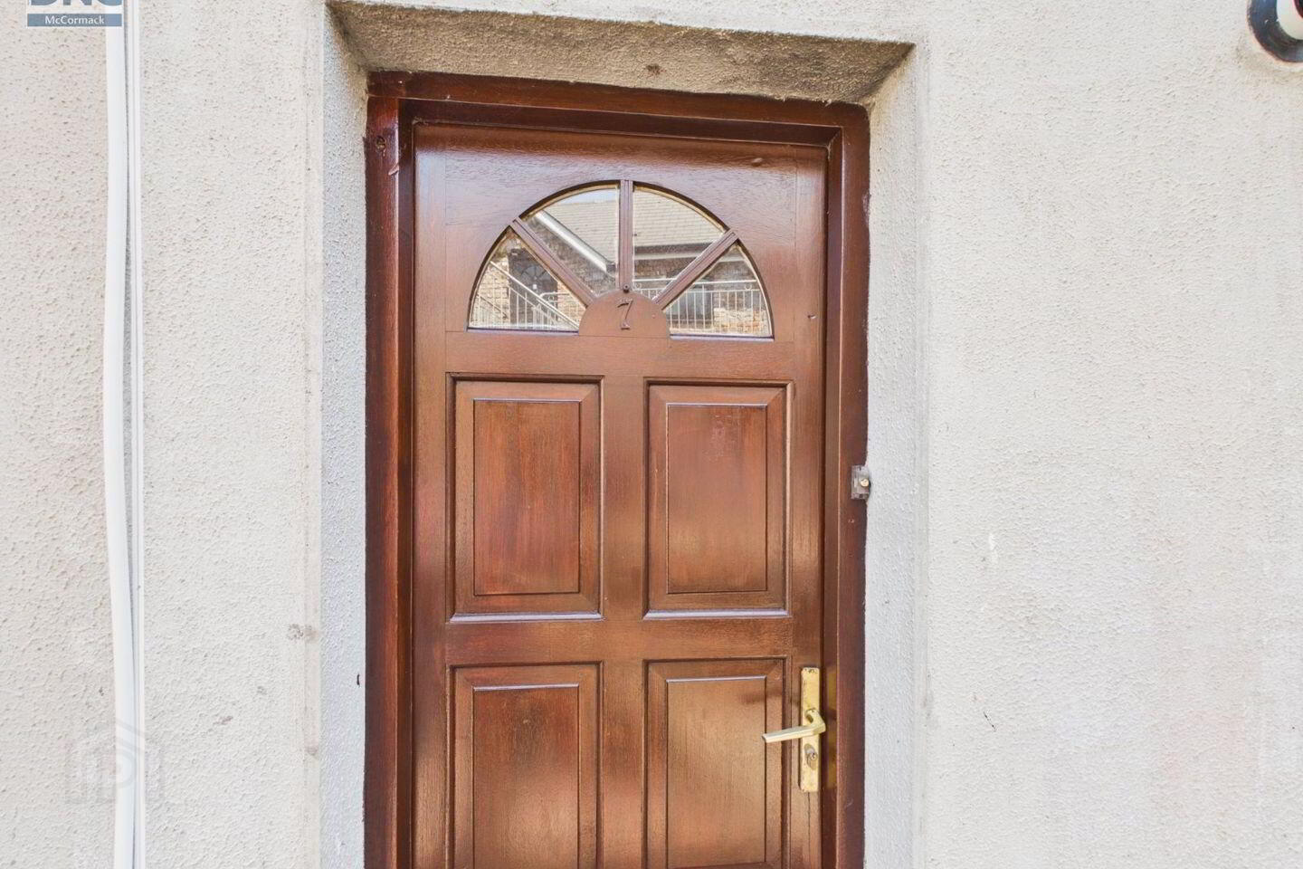 7 Barrow Mews 3 of 16