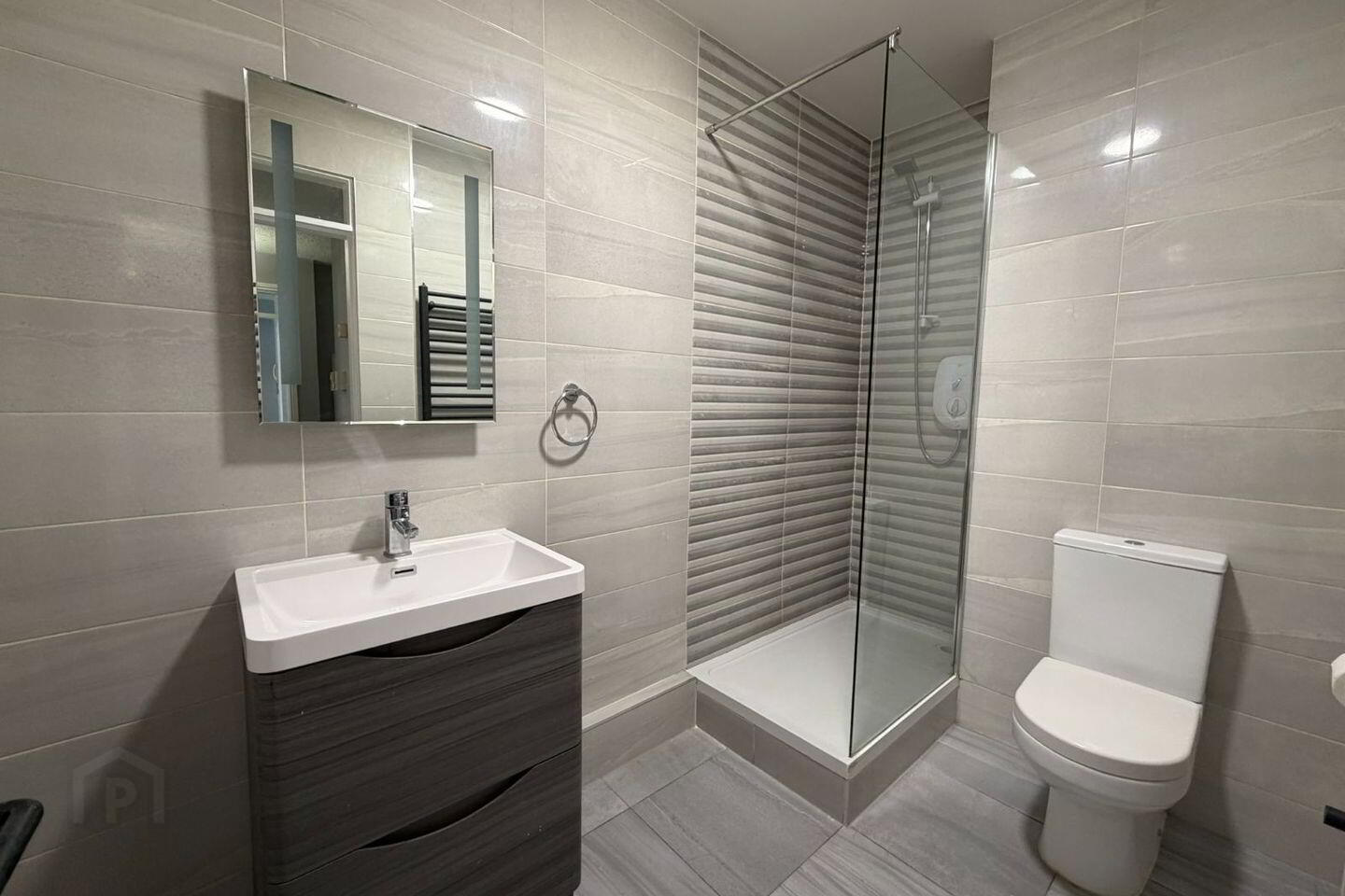 Apartment 106 Richmond Court 3 of 23