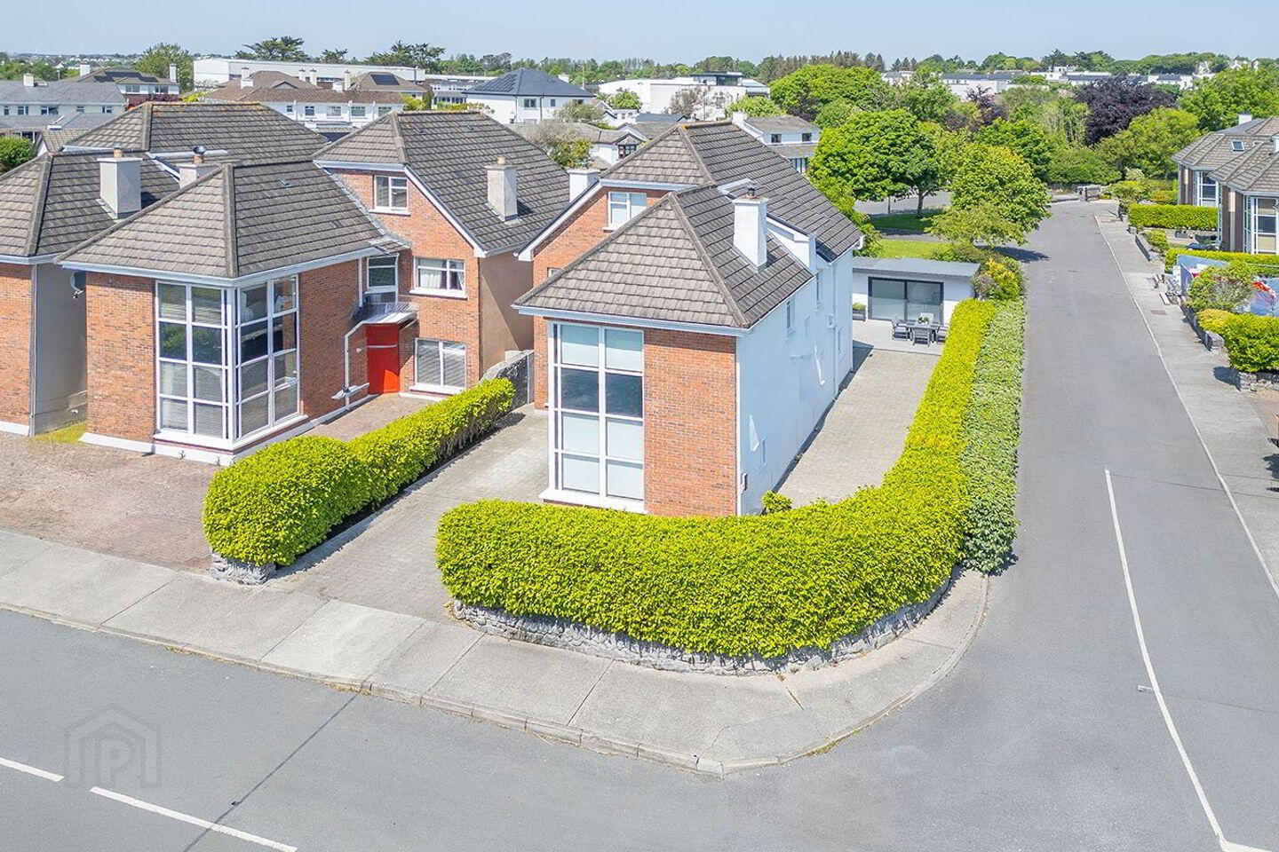 46 Rockbarton Park 3 of 24