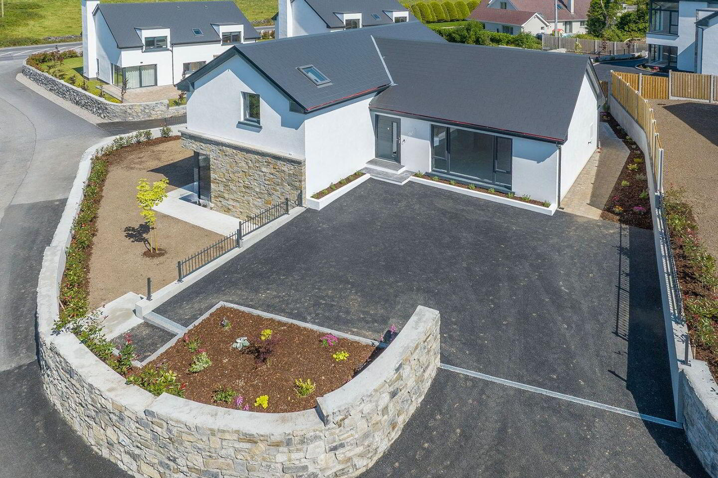 4 An Pairc Mor 2 of 23