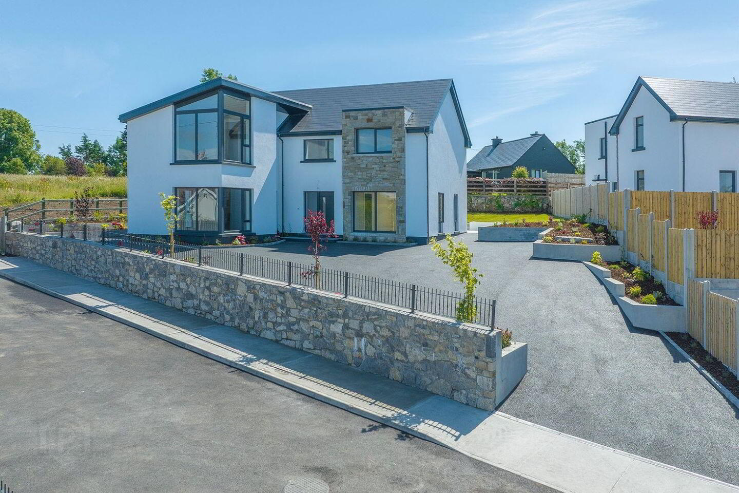 3 An Pairc Mor 1 of 23