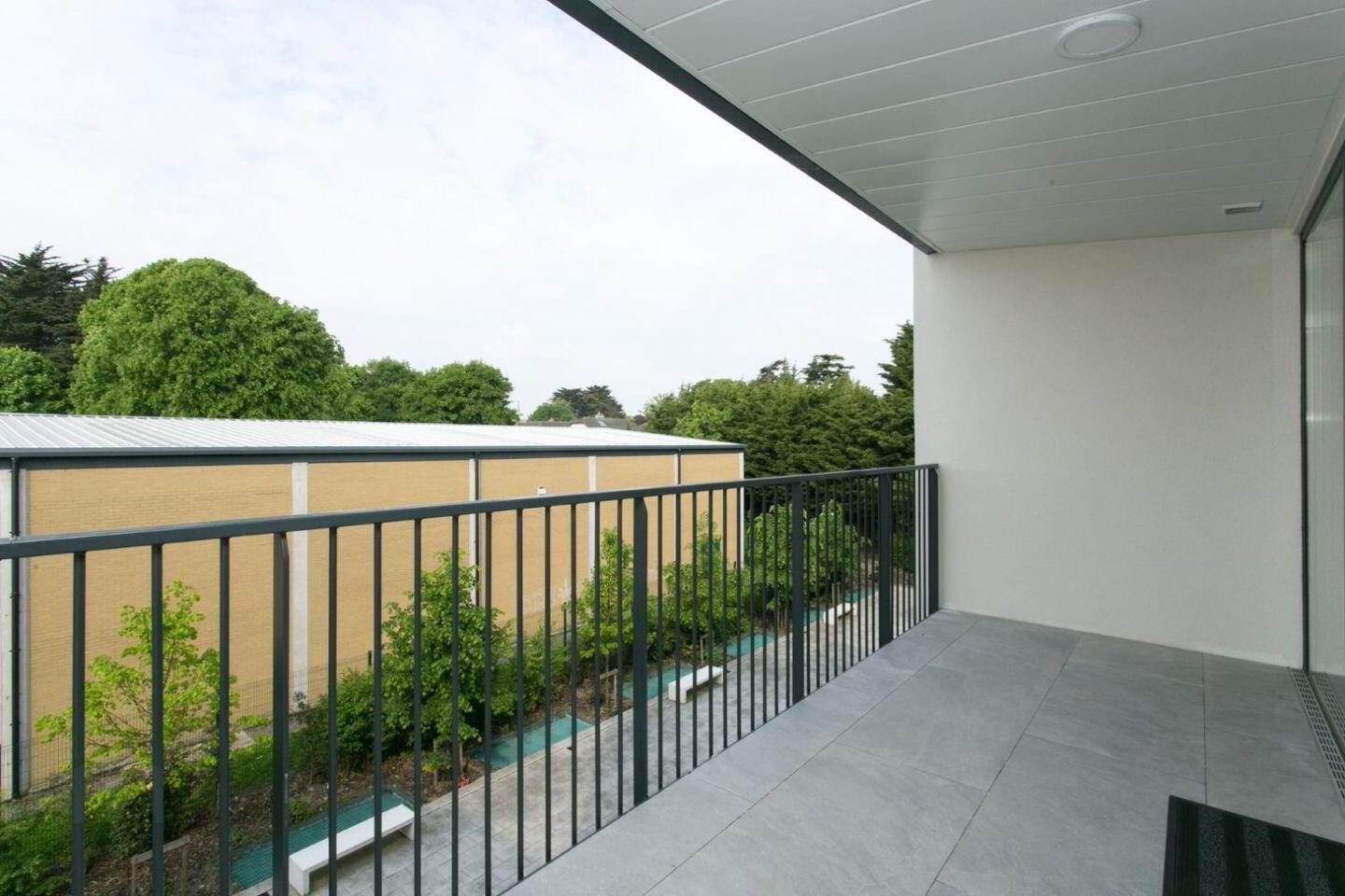 Apartment 12 One Springfield Park 21 of 22