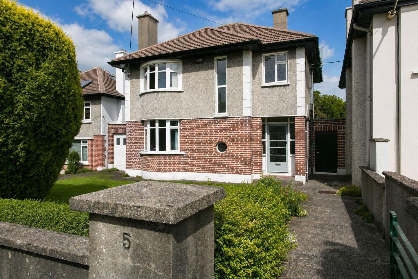 5 Trees Avenue 2 of 22
