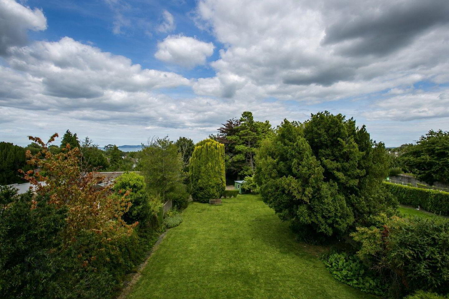 5 Trees Avenue 21 of 22