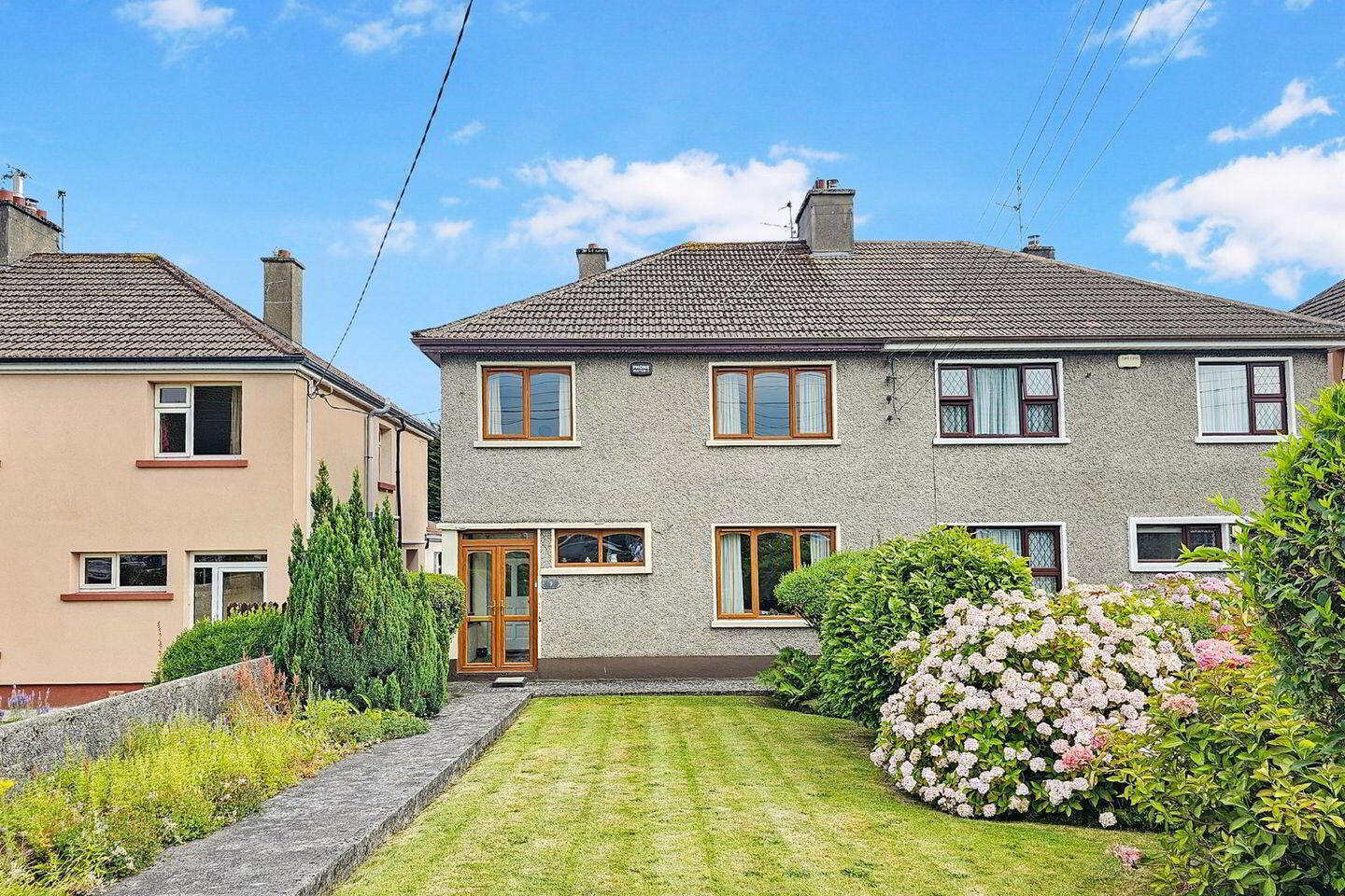 9 Lifford Road 1 of 21