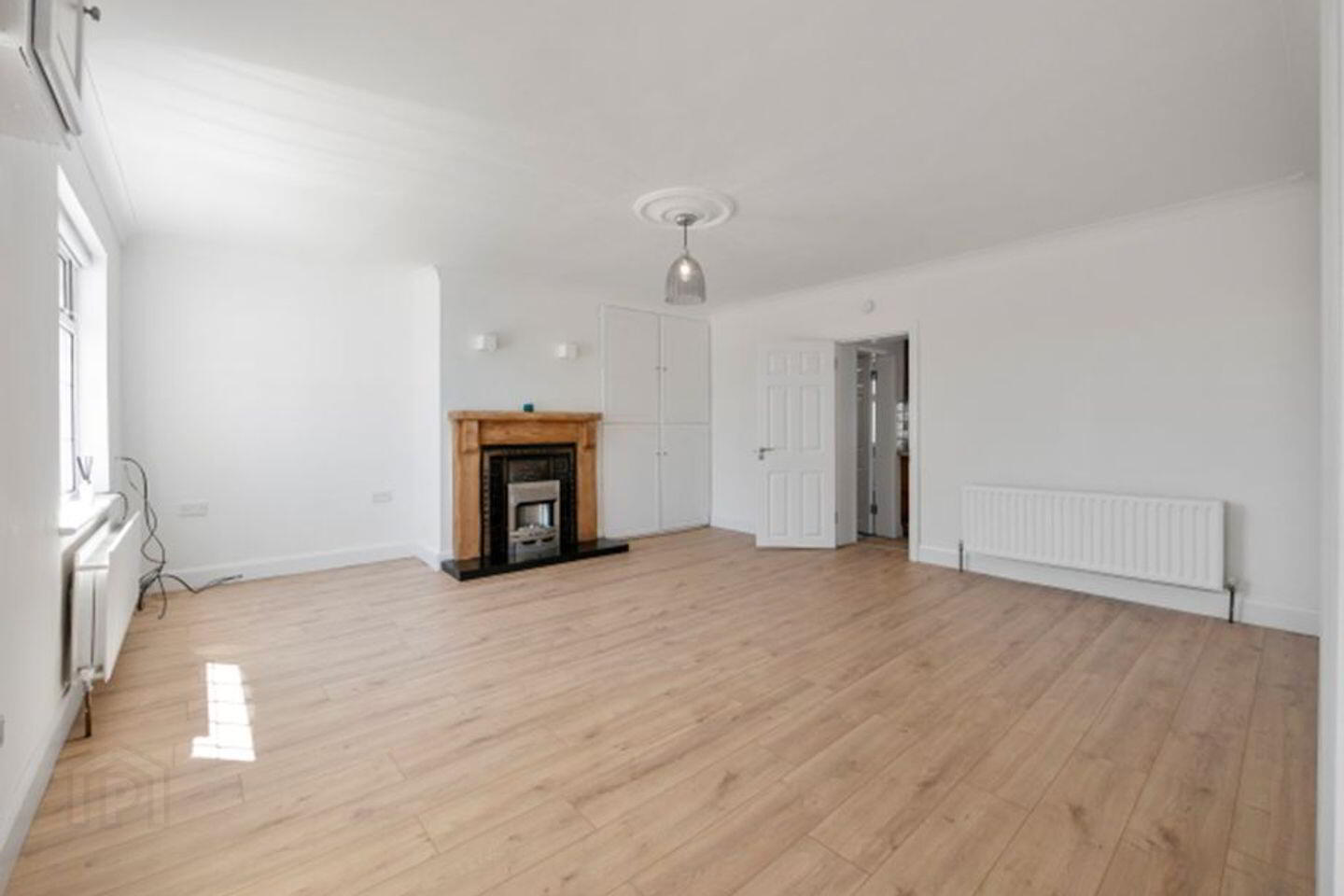 7 Clonattin Road 2 of 23