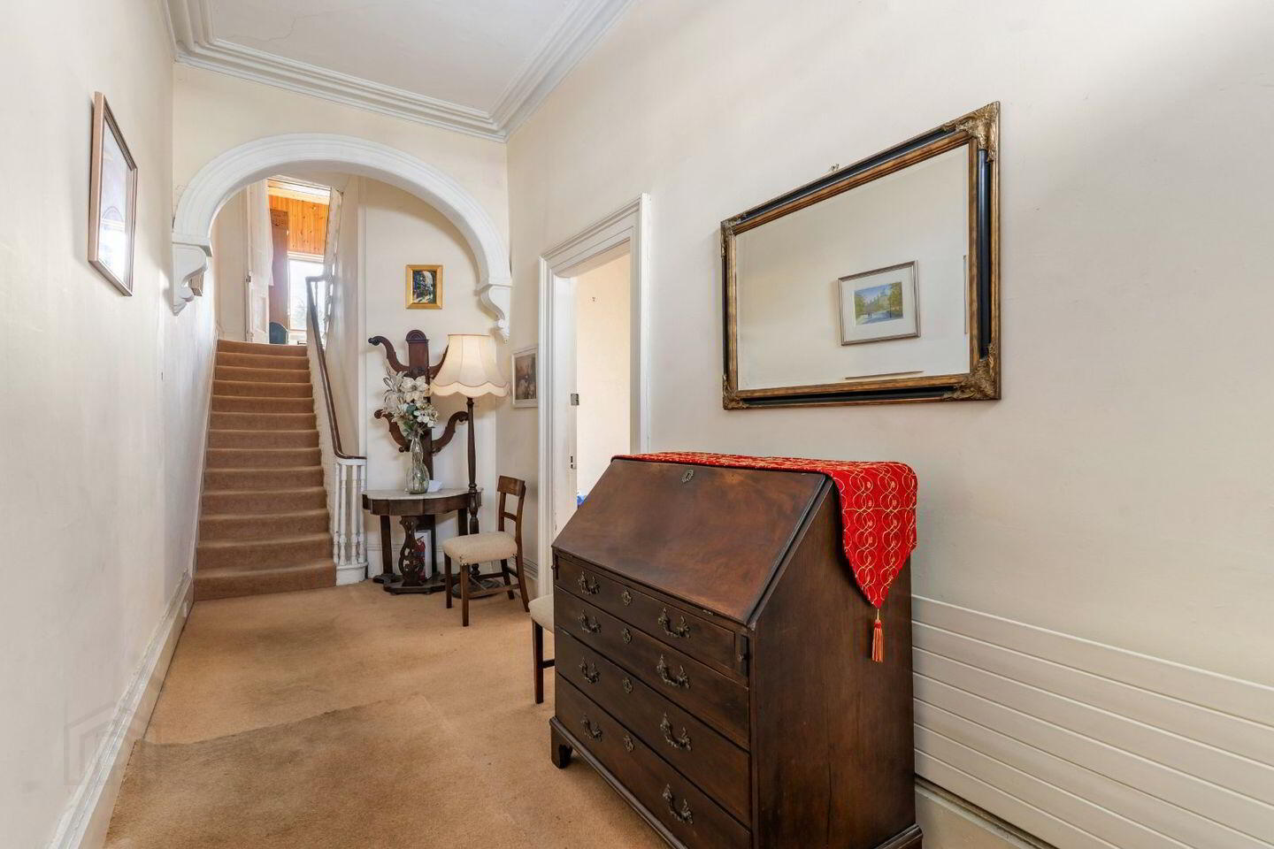 6 Cross Avenue 2 of 21