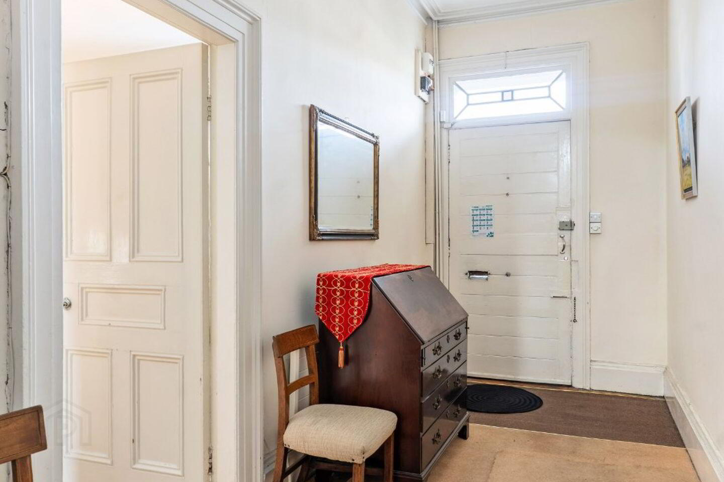 6 Cross Avenue 3 of 21