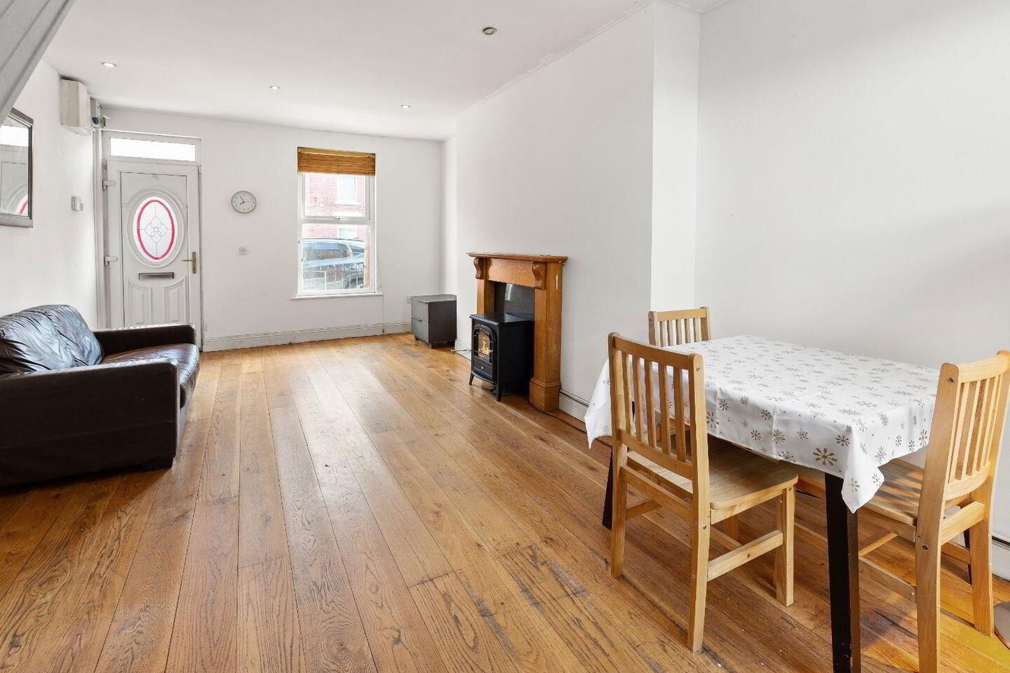 19 Ravensdale Road 2 of 9