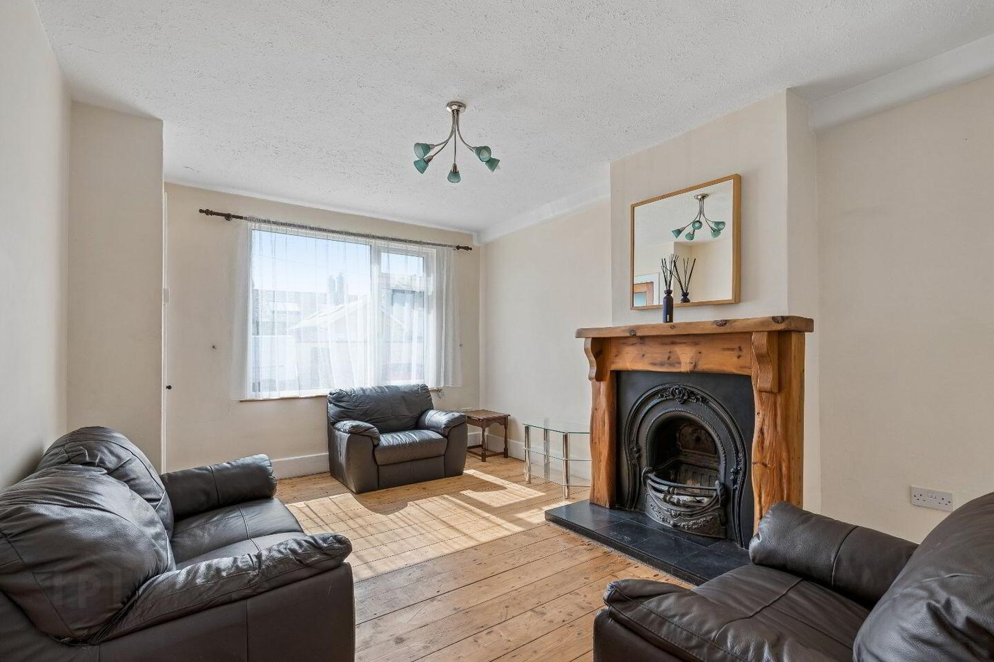 60 Church Road 3 of 21