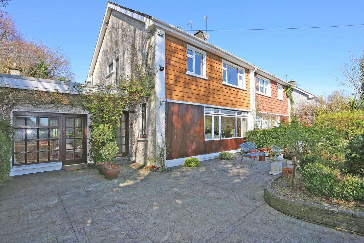 Ashton, 9 Bellevue Gardens 4 of 4