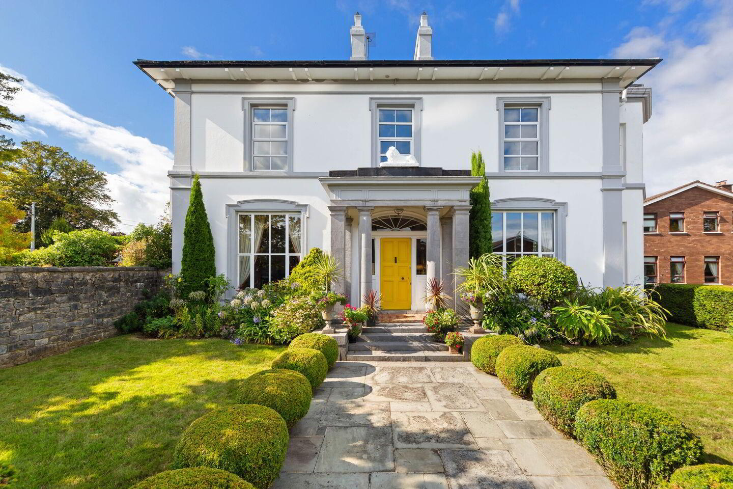 Sunville House, North Circular Road 2 of 4